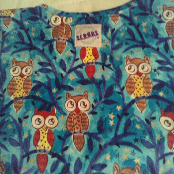 Smart Scrubs Tops - 🌺 3/$15 SCRUBS Owl Design Scrub Top